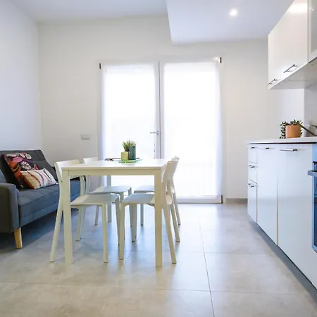 Perla Verde, Wifi E Air Con شقة